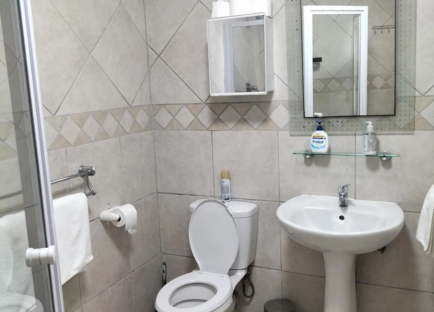 La Palmera - Island Club Canal Front Cape Town Apartment